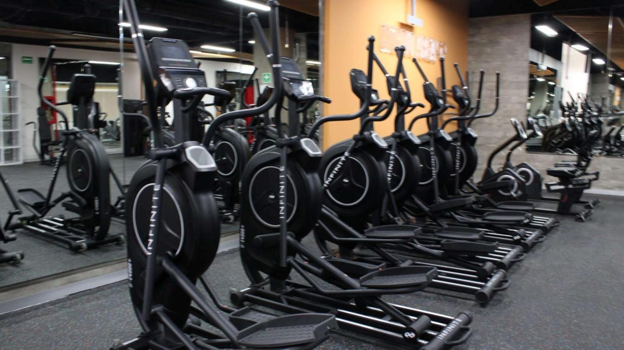 Grand Cantalagua Hotel Morelia, BW Signature Collection Exterior foto Elliptical cross trainer